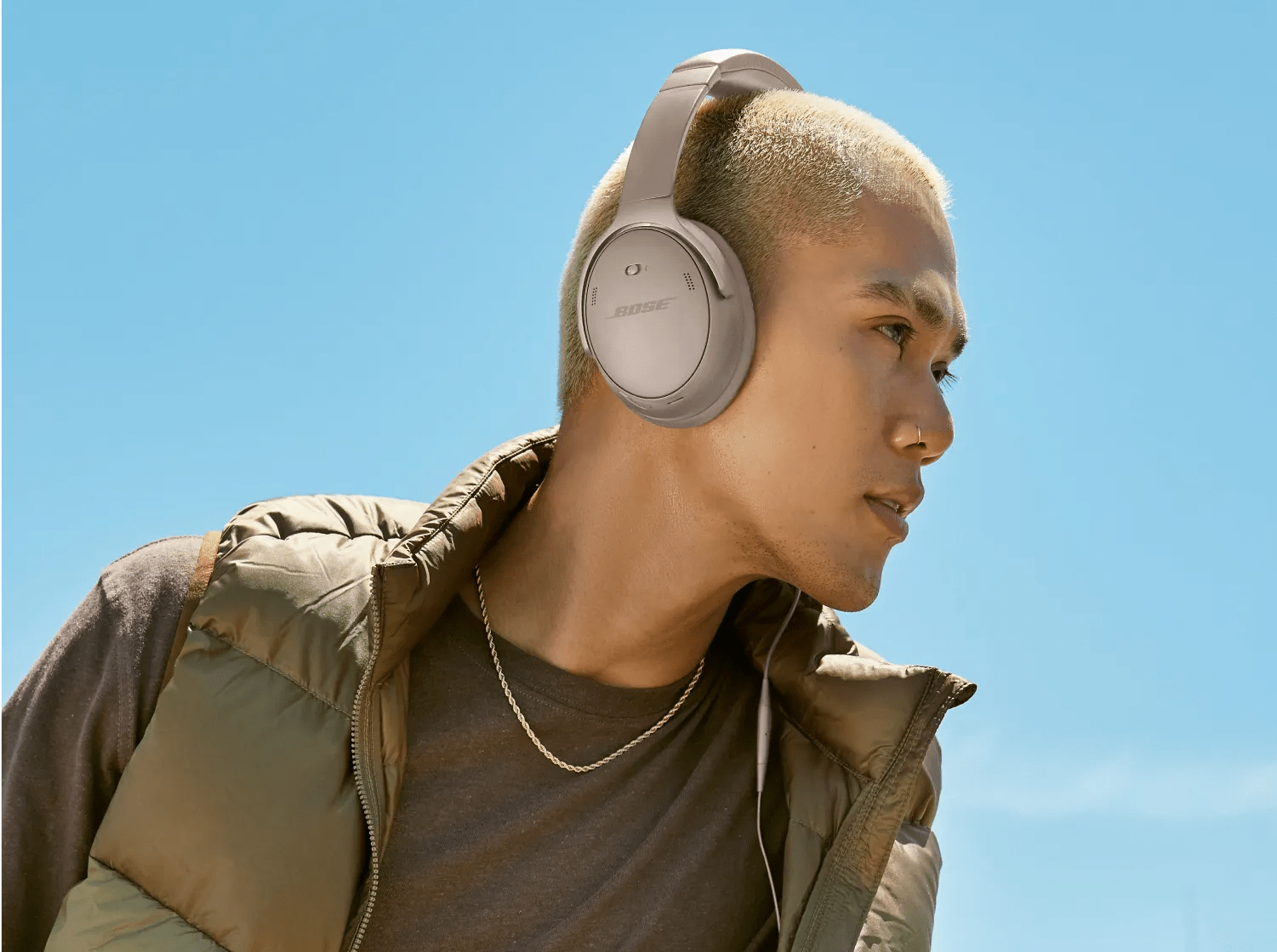 Bose QuietComfort Headphones - Refurbished - Image 3